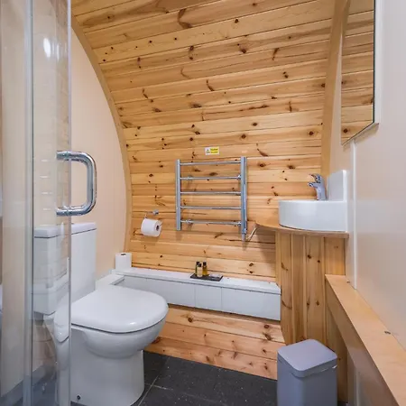 Kingsdale Luxury Pod With Hot Tub At Fell View Park