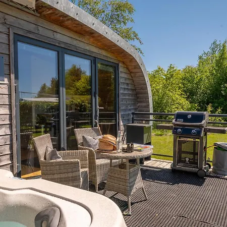 Kingsdale Luxury Pod With Hot Tub At Fell View Park * Kirkby Lonsdale
