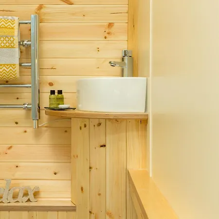 Apartment Kingsdale Luxury Pod With Hot Tub At Fell View Park