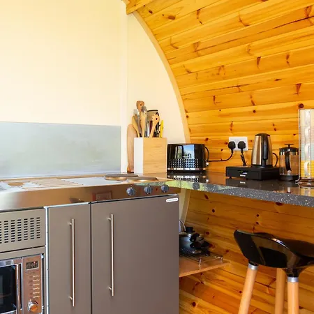 Apartment Kingsdale Luxury Pod With Hot Tub At Fell View Park