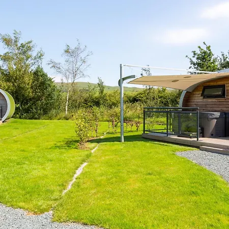 Apartment Kingsdale Luxury Pod With Hot Tub At Fell View Park