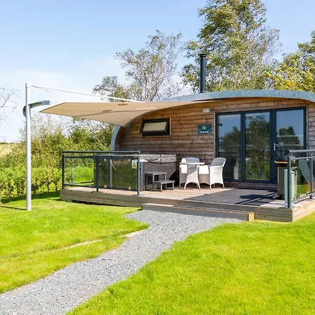 Kingsdale Luxury Pod With Hot Tub At Fell View Park * Kirkby Lonsdale