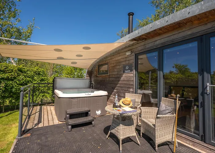 Kingsdale Luxury Pod With Hot Tub At Fell View Park Kirkby Lonsdale