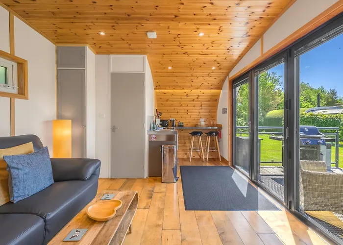 Apartment Kingsdale Luxury Pod With Hot Tub At Fell View Park Kirkby Lonsdale