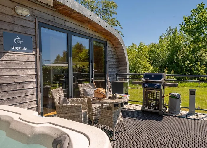 Kingsdale Luxury Pod With Hot Tub At Fell View Park * Kirkby Lonsdale